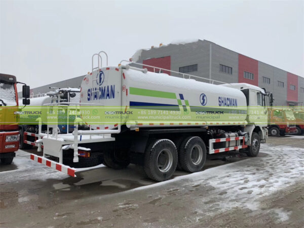 SHACMAN 18,000L Water Tanker Truck Back