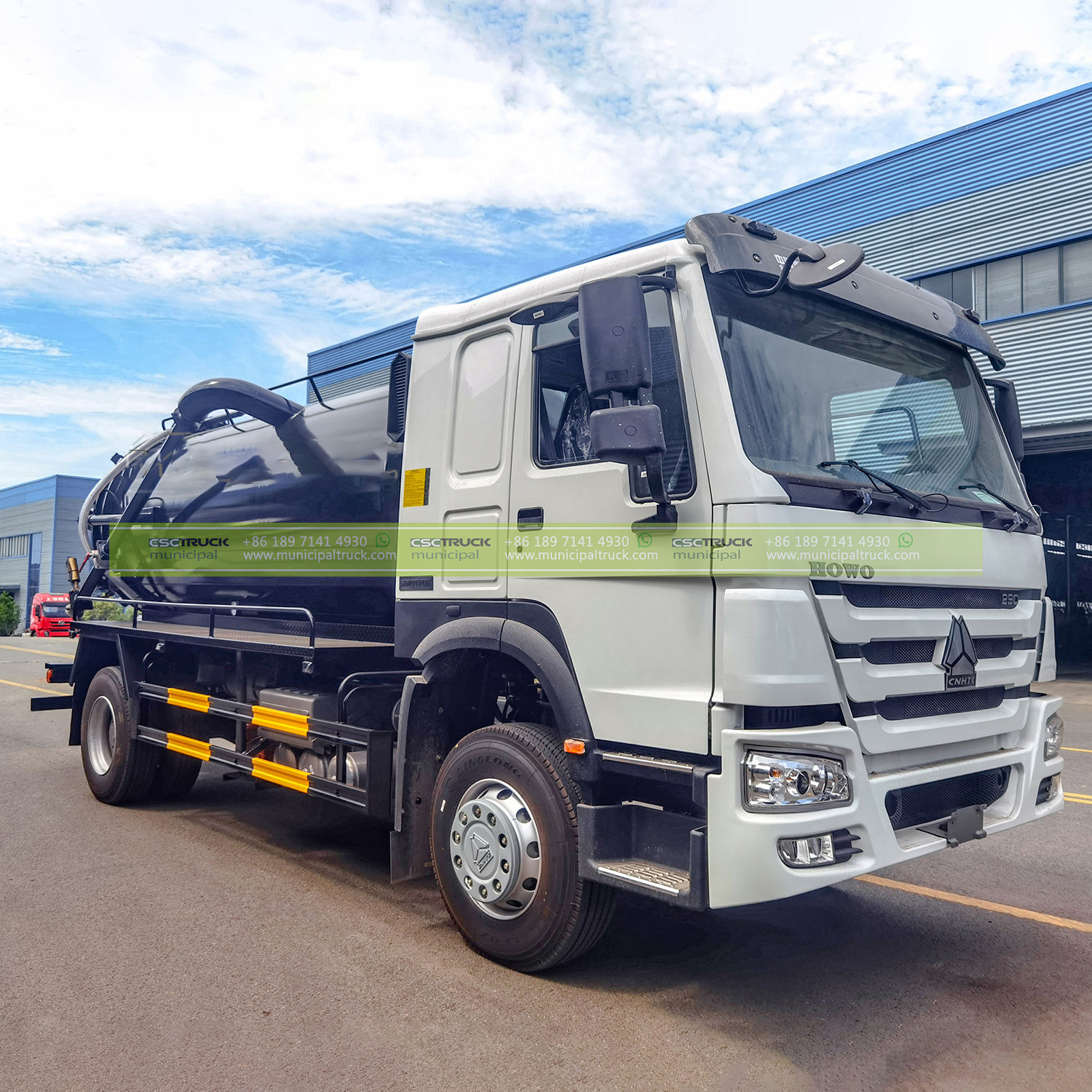 SINOTRUK 10,000L Vacuum Sewage Tanker Truck SINOTRUK 10,000L Vacuum Sewage Tanker Truck