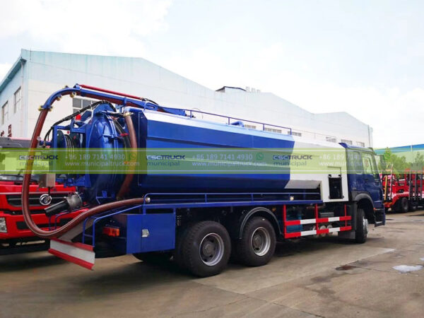 SINOTRUK 20CBM Combo Jet Vac Truck Back