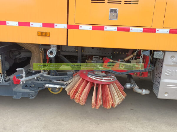 SINOTRUK 20CBM Road Sweeper Truck Accesories