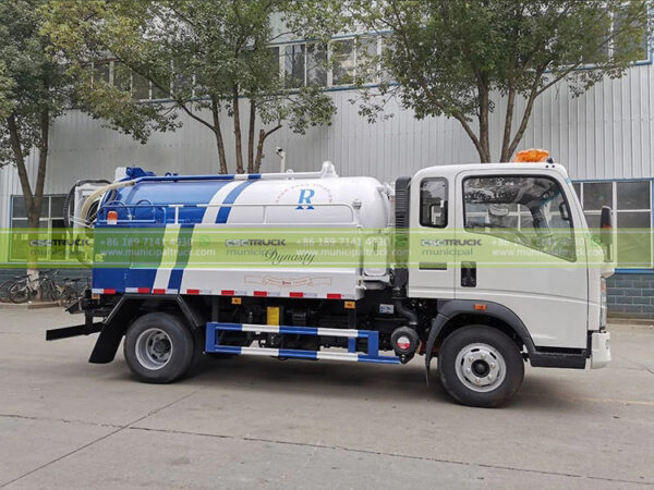 SINOTRUK 5,000L Sewer Cleaning Truck Tank