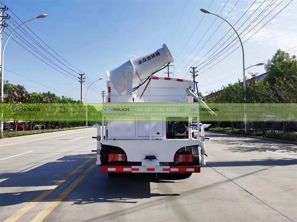 SINOTRUK 5CBM Dust Control Truck Back SINOTRUK 5CBM Dust Control Truck Back