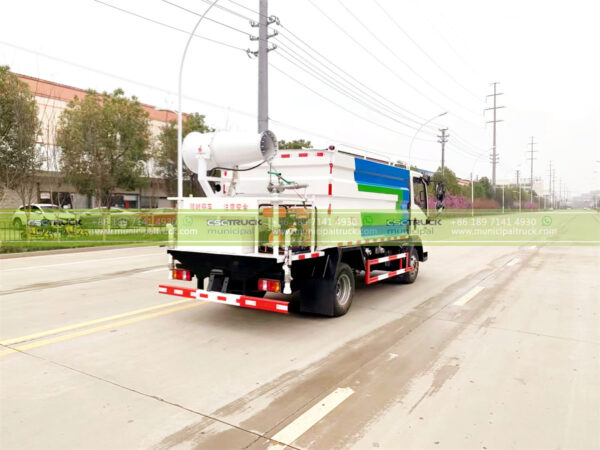 SINOTRUK 5CBM Dust Control Truck Side Far