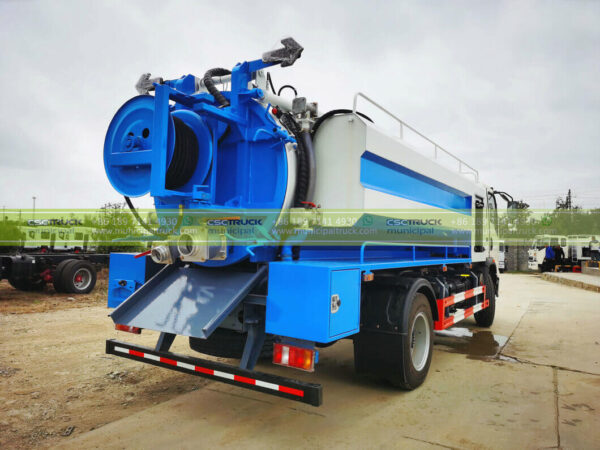SINOTRUK 6,000L Combined Jetting Sucker Truck Left Back