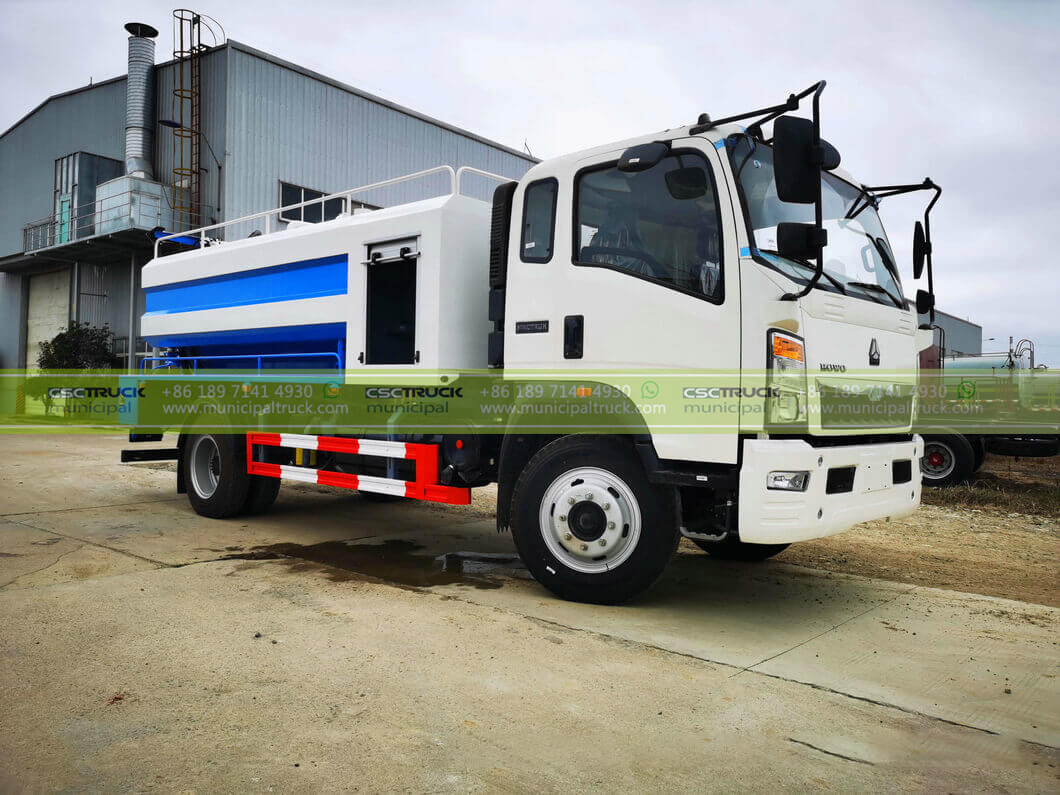 SINOTRUK 6,000L Combined Jetting Sucker Truck SINOTRUK 6,000L Combined Jetting Sucker Truck