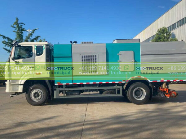 SINOTRUK Dry Clean Sweeper Truck Container