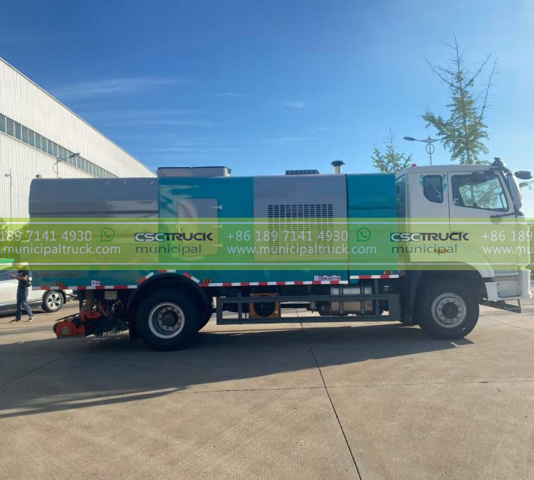 SINOTRUK Dry Clean Sweeper Truck Tank