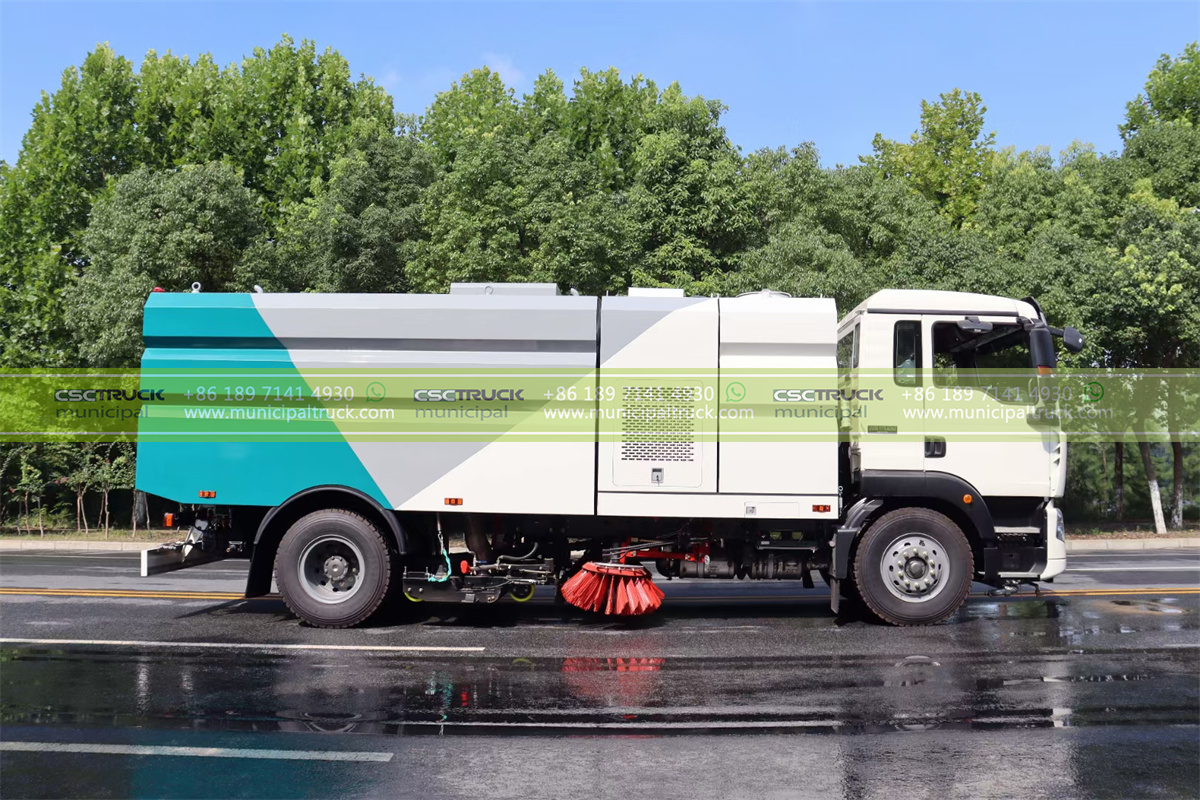 SINOTRUK Road Flushing Sweeper Truck Body SINOTRUK Road Flushing Sweeper Truck Body