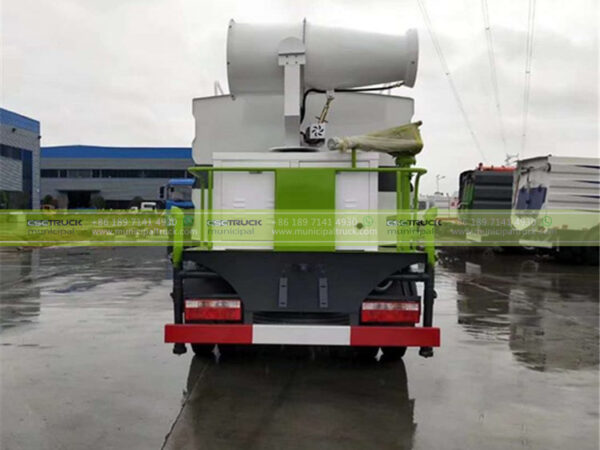 DONGFENG 5CBM Water Mist Sprinkler Truck Back