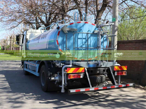 FAW High Pressure Water Cleaning Truck Side Back