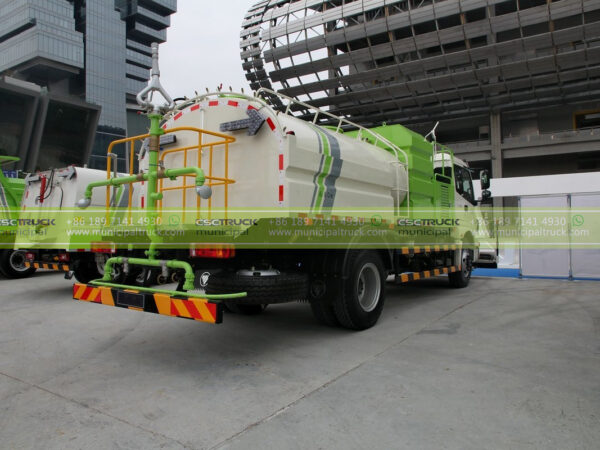 FOTON Water Jet Cleaning Truck Far