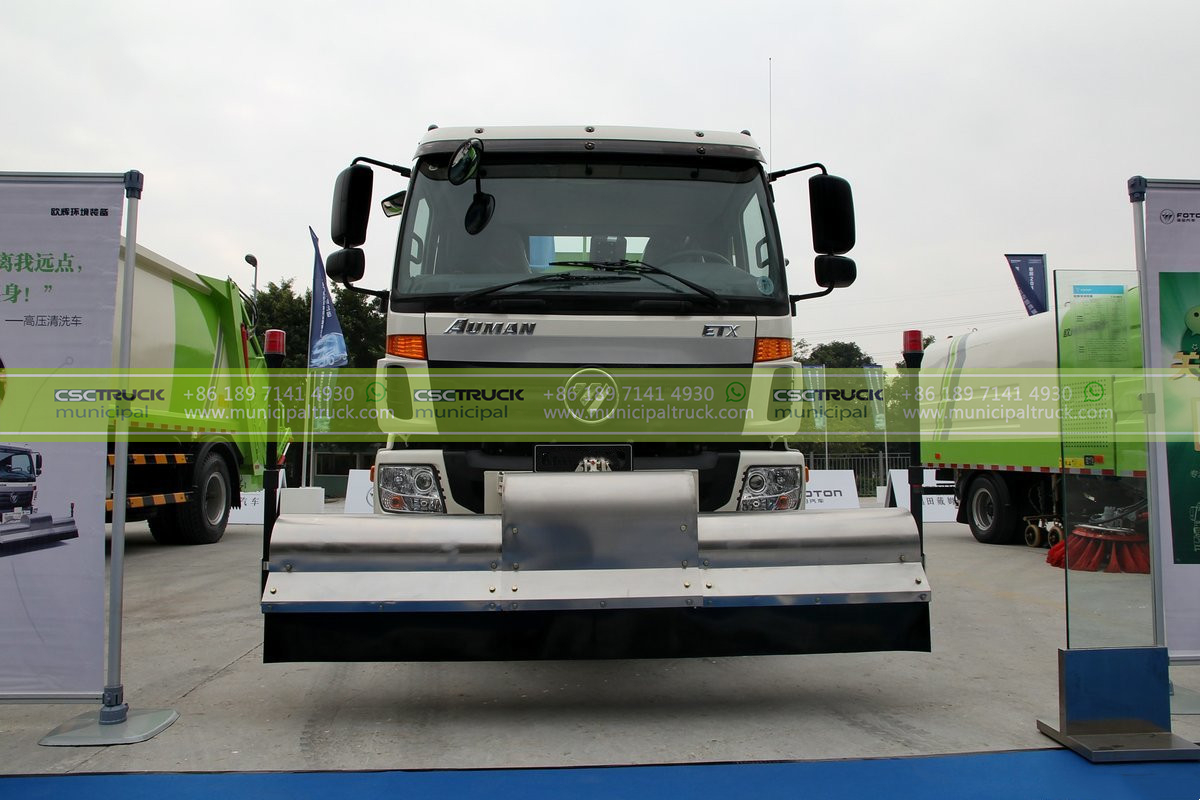 FOTON Water Jet Cleaning Truck Head FOTON Water Jet Cleaning Truck Head