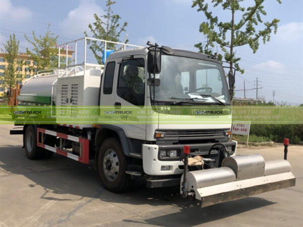 ISUZU High Pressure Road Cleaner