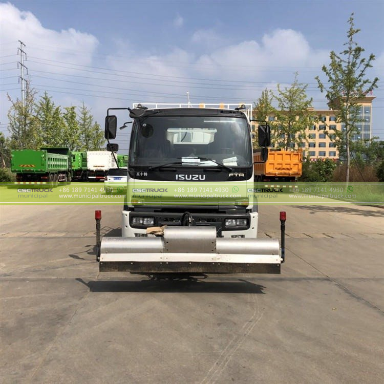 ISUZU High Pressure Road Cleaner Head ISUZU High Pressure Road Cleaner Head