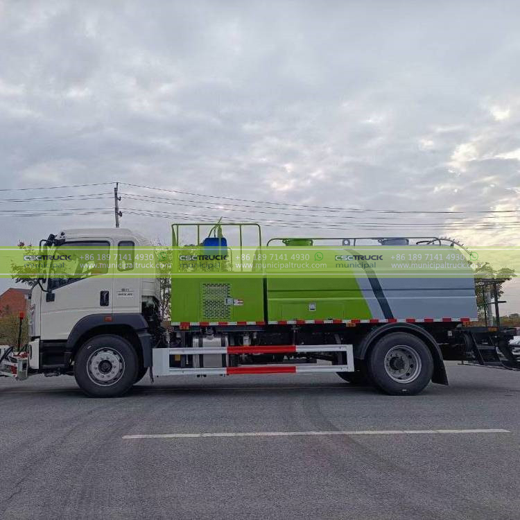SINOTRUK 10,000L Water Jet Cleaner Tank SINOTRUK 10,000L Water Jet Cleaner Tank