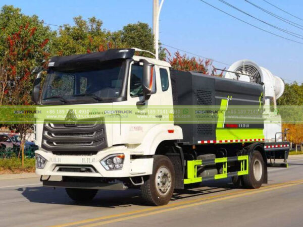 SINOTRUK Fog Cannon Spray Truck Side