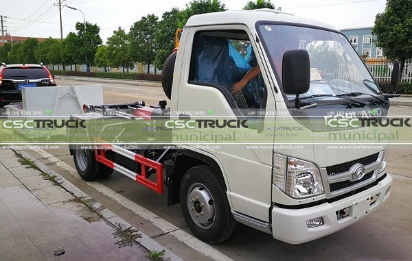 The Foton Forland garbage truck Loader