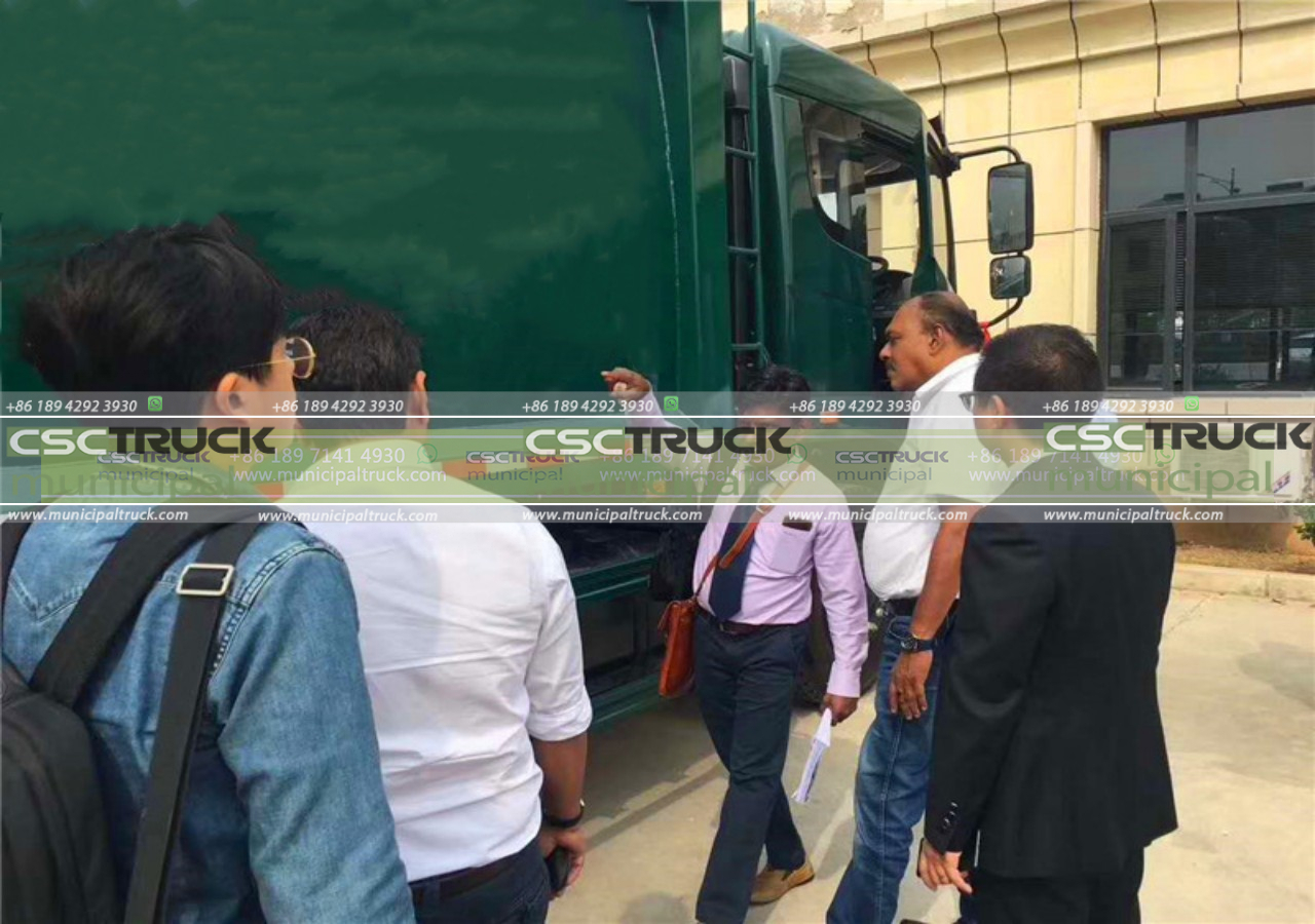 Compactor garbage truck (2)