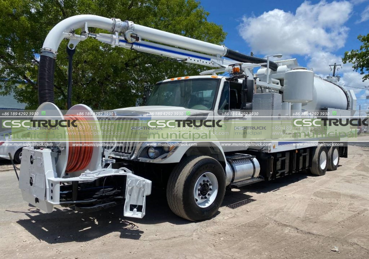 Sewage Truck (2)