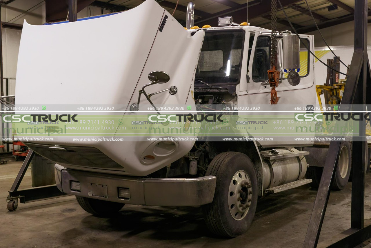 regular sweeper truck maintenance (13)