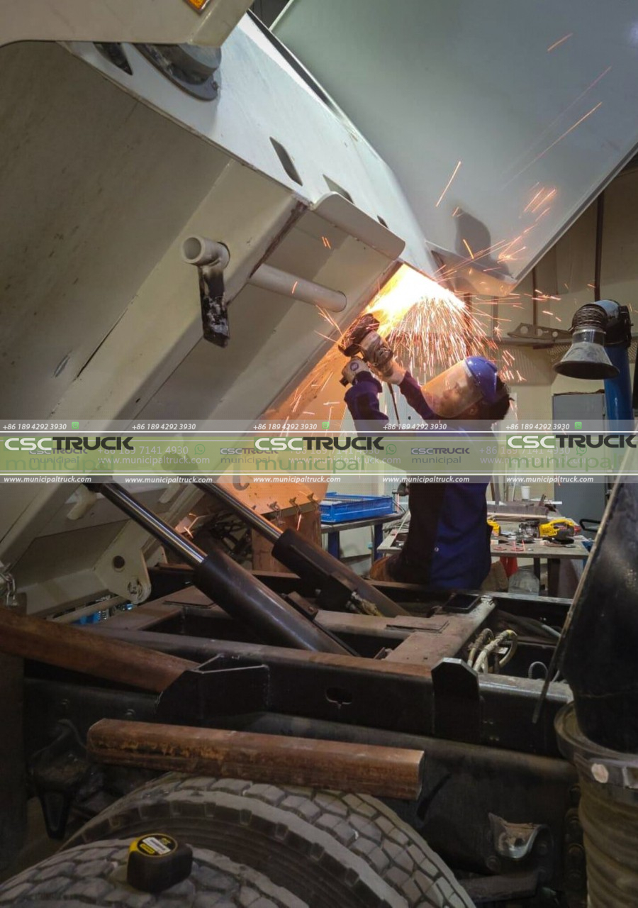 regular sweeper truck maintenance (2)