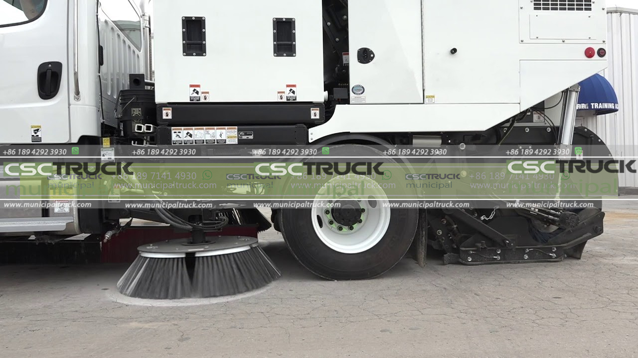 regular sweeper truck maintenance (5)