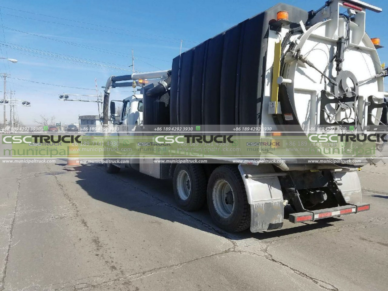 Vacuum sewer truck (8)