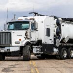 Vacuum truck