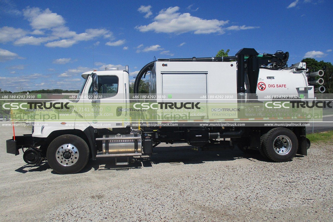 Vacuum truck (8)