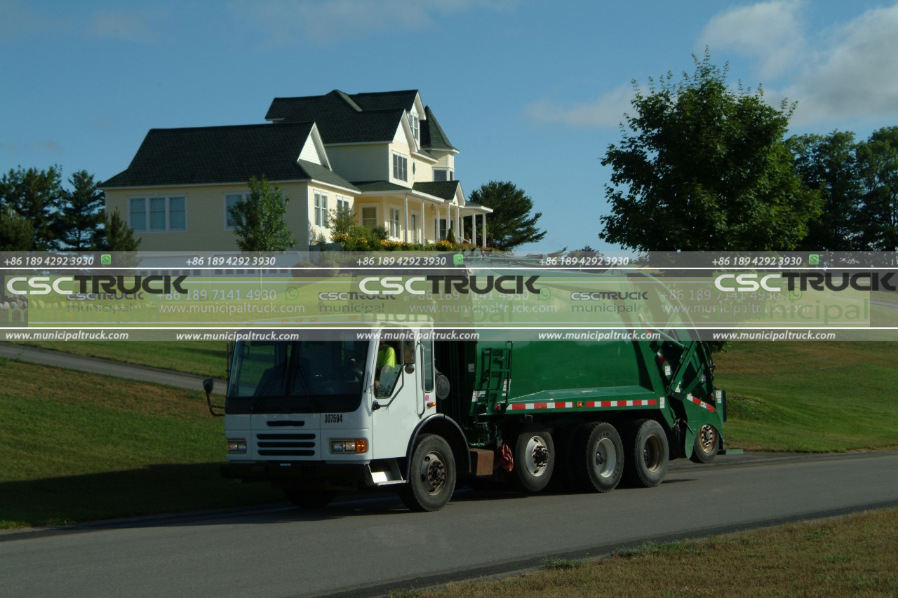 garbage truck