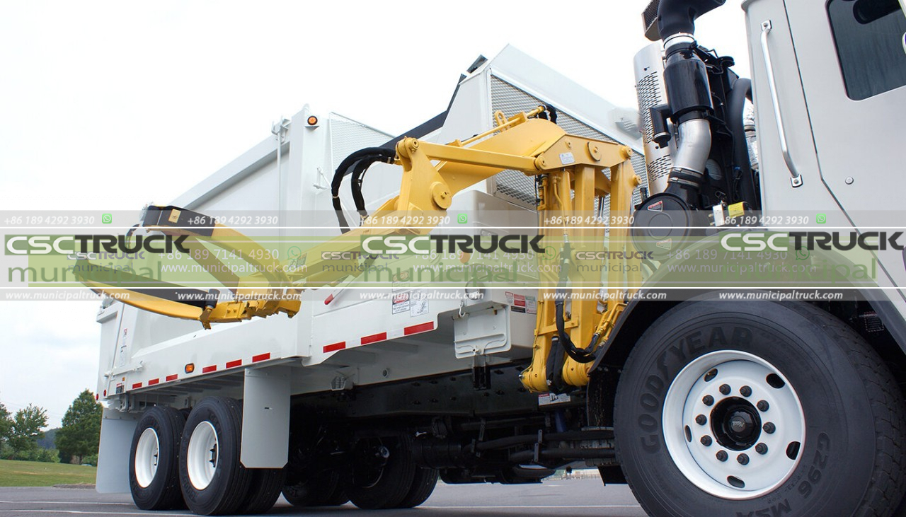 When Did Garbage Trucks Get the Arm? CSCTRUCK Municipal Truck