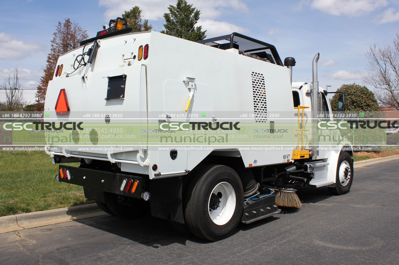 sweeper truck