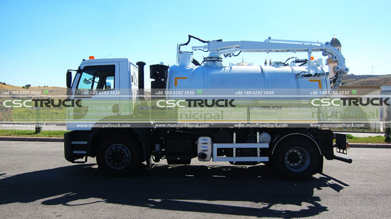 vacuum sewer truck (11)