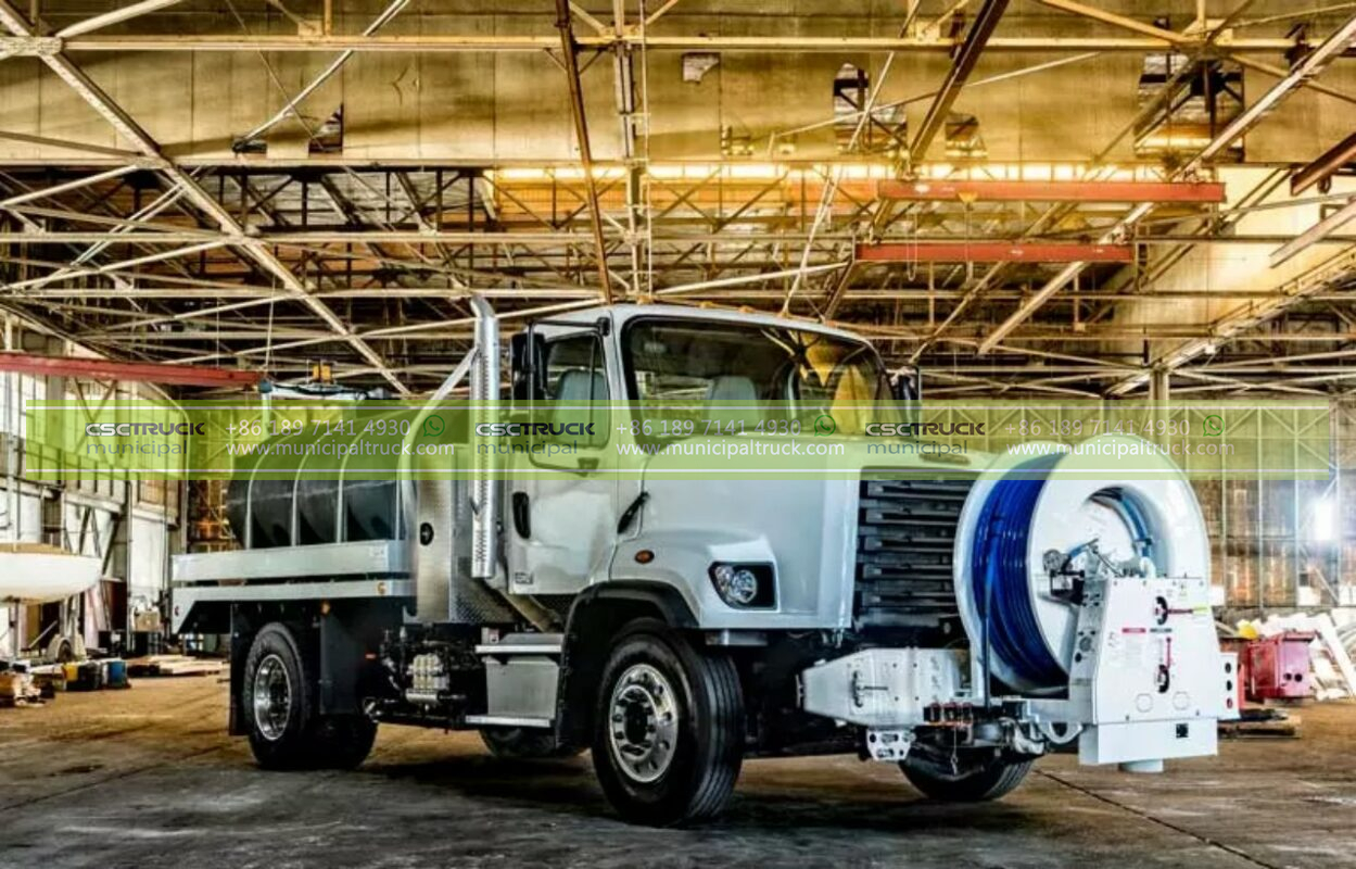 vacuum sewer truck (4)