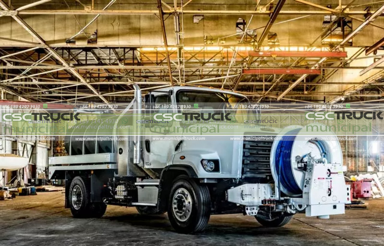 vacuum sewer truck (4)