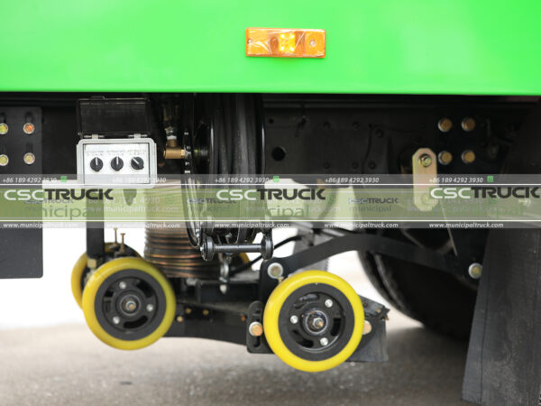 ISUZU Street Sweeper Truck Pumps