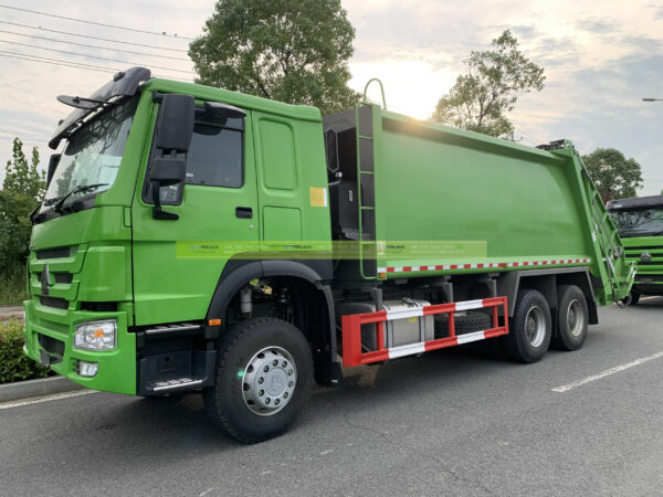 SINOTRUK 20CBM Garbage Compactor Truck Head Left
