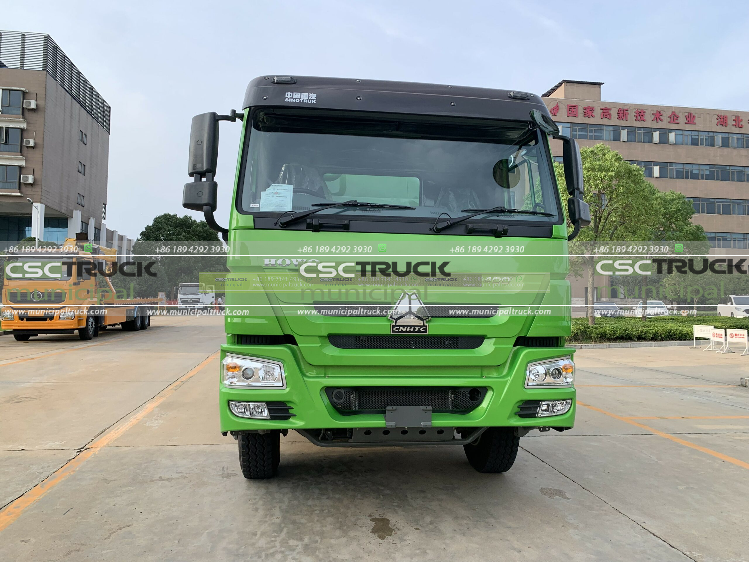 SINOTRUK Vacuum Sewer Truck 18000L Head SINOTRUK Vacuum Sewer Truck 18000L Head