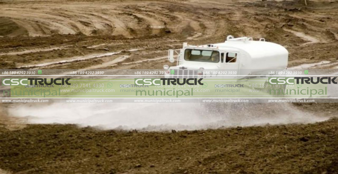 water spray truck