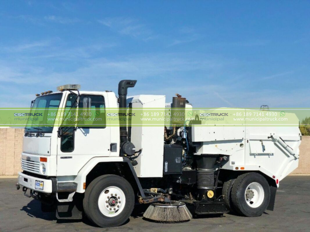 waterless sweeper truck (4)
