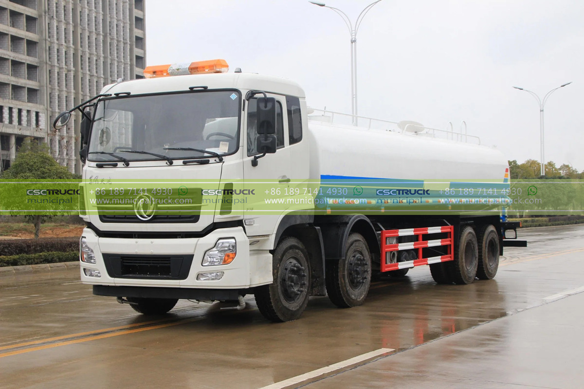 DONGFENG 30000 Liter Road Sanitation Water Sprinkler Truck DONGFENG 30000 Liter Road Sanitation Water Sprinkler Truck