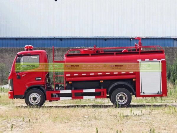 DONGFENG 7000 Liter Water Sprinkler Truck Tanker