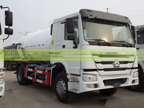 HOWO 12000 Liter Sludge Sewer Suction Vacuum Truck Right