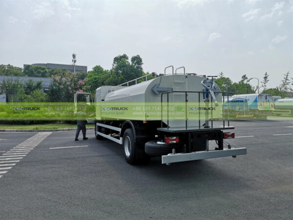SAIC 10 Ton Electric Road Sprinkler Truck Back
