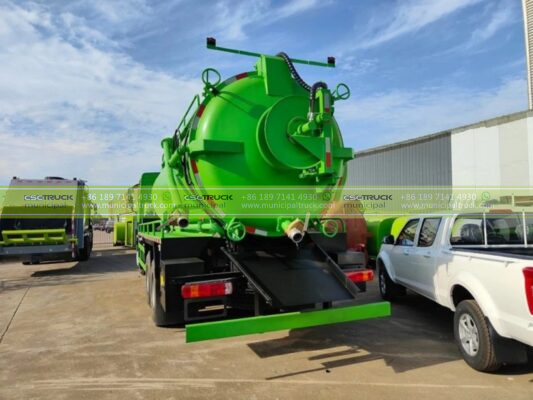 Sewer jetting truck (3)