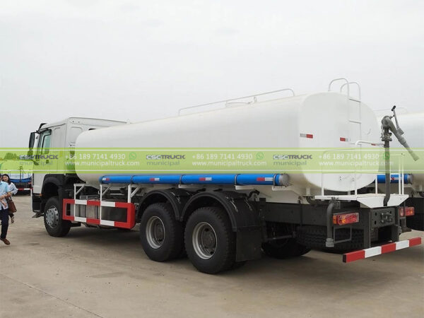 Sinotruk HOWO 20 Ton Water Sprinkler Tanker Truck Tanker