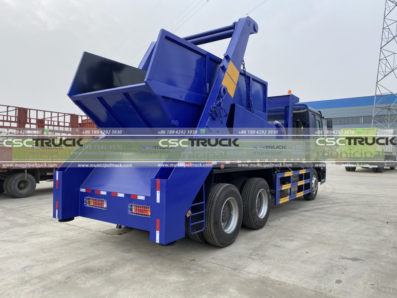 Skip Loader Garbage Truck Handling Trash In Cuba CSCTRUCK Municipal skip-loader-garbage-truck-handling-trash-in-cuba-csctruck-municipal