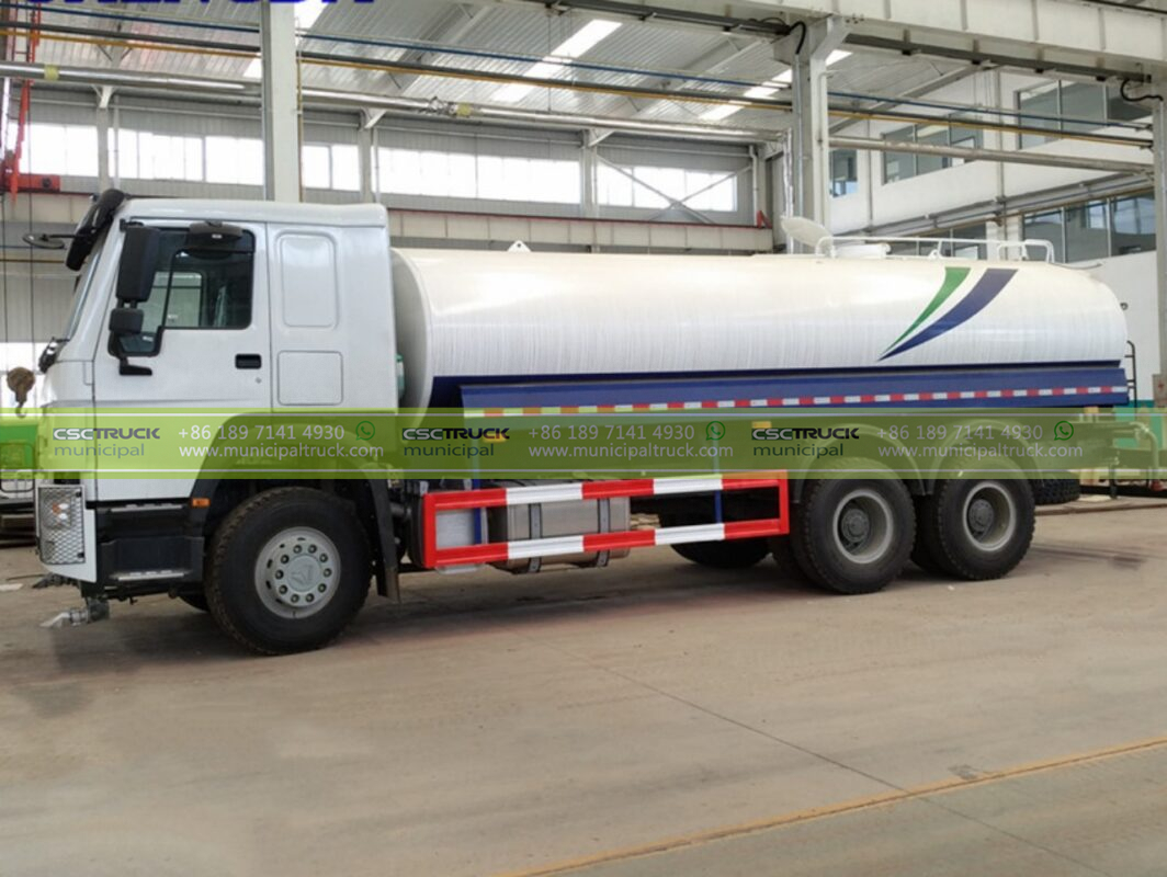 water-bowser-trucks-essential-for-water-transport-and-storage