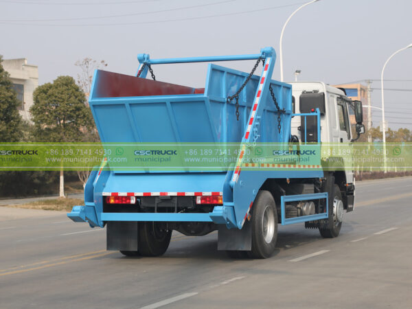CNHTC 8 CBM Skip Loader Garbage Truck Container