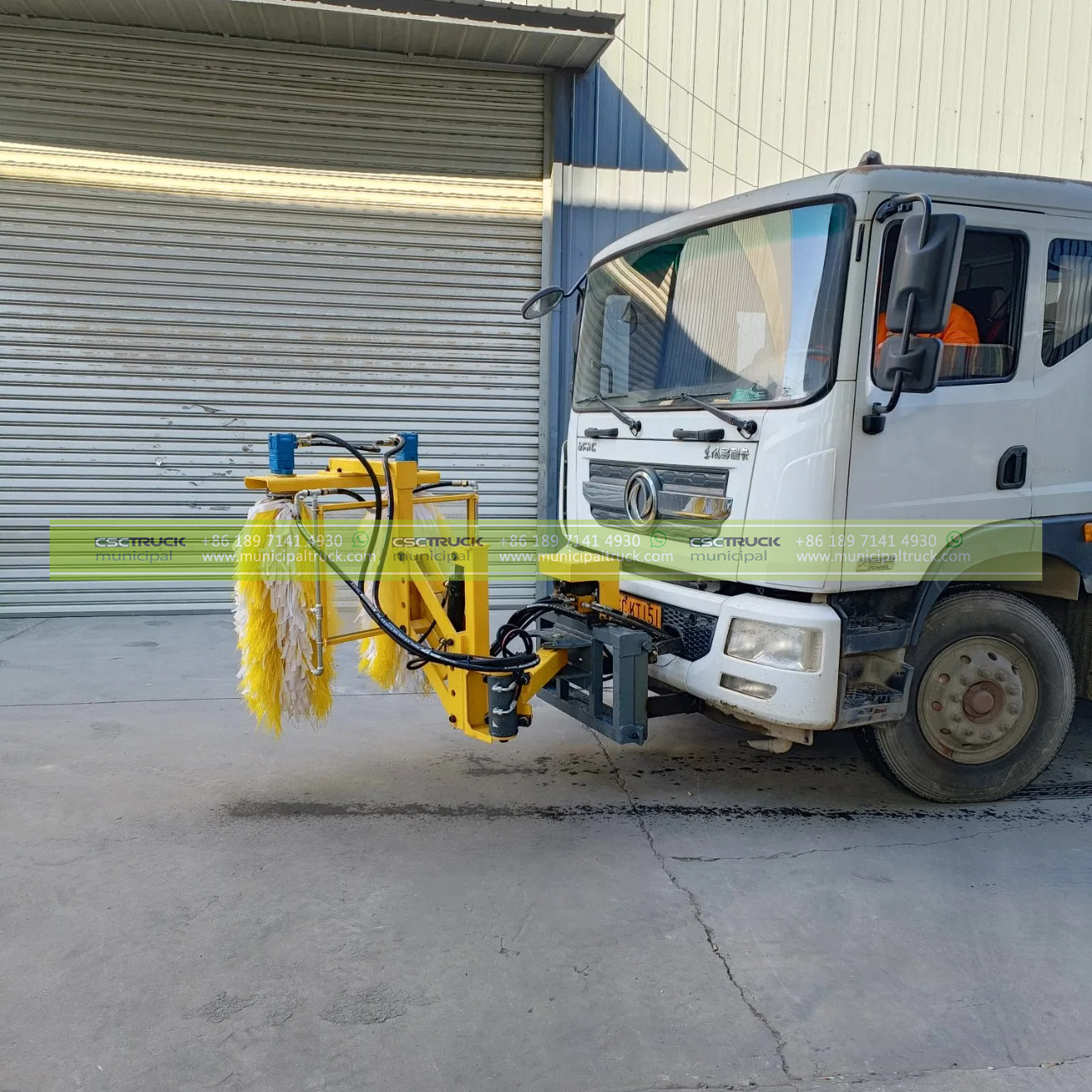 DFAC Brush Guard Fence Cleaner Truck Working Now DFAC Brush Guard Fence Cleaner Truck Working Now
